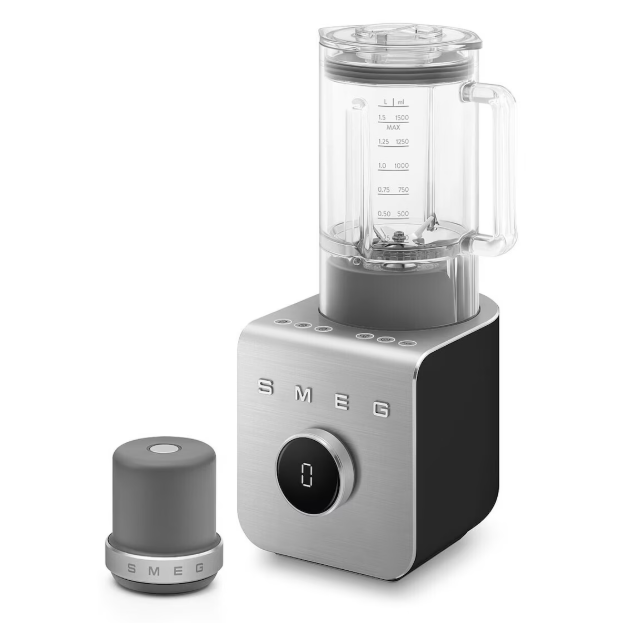 SMEG HIGH-PERFORMANCE BLENDER MATTE BLACK BLC02BLMEU